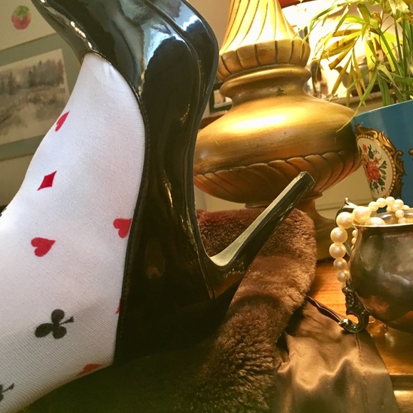 Fioni Black Patent Leather Retro Heels w Flex Sole - Picture 3 of 8